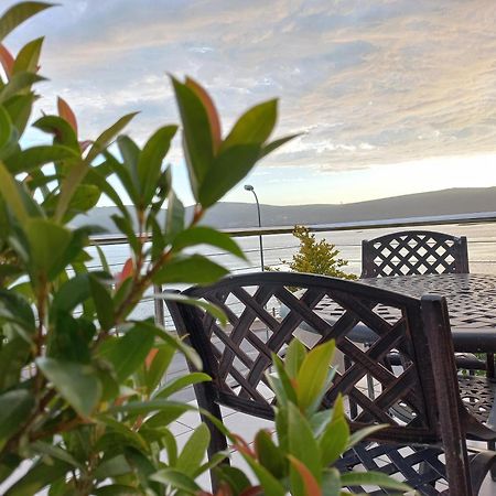 Phoenix Lodge And Waterside Accommodation Knysna Bagian luar foto