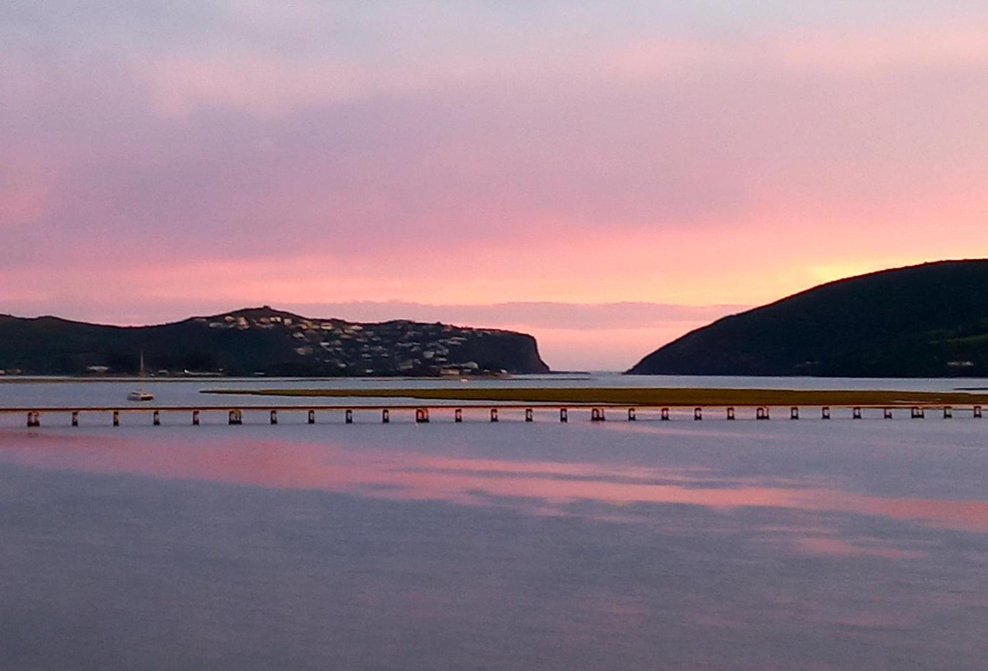 Phoenix Lodge And Waterside Accommodation Knysna Bagian luar foto