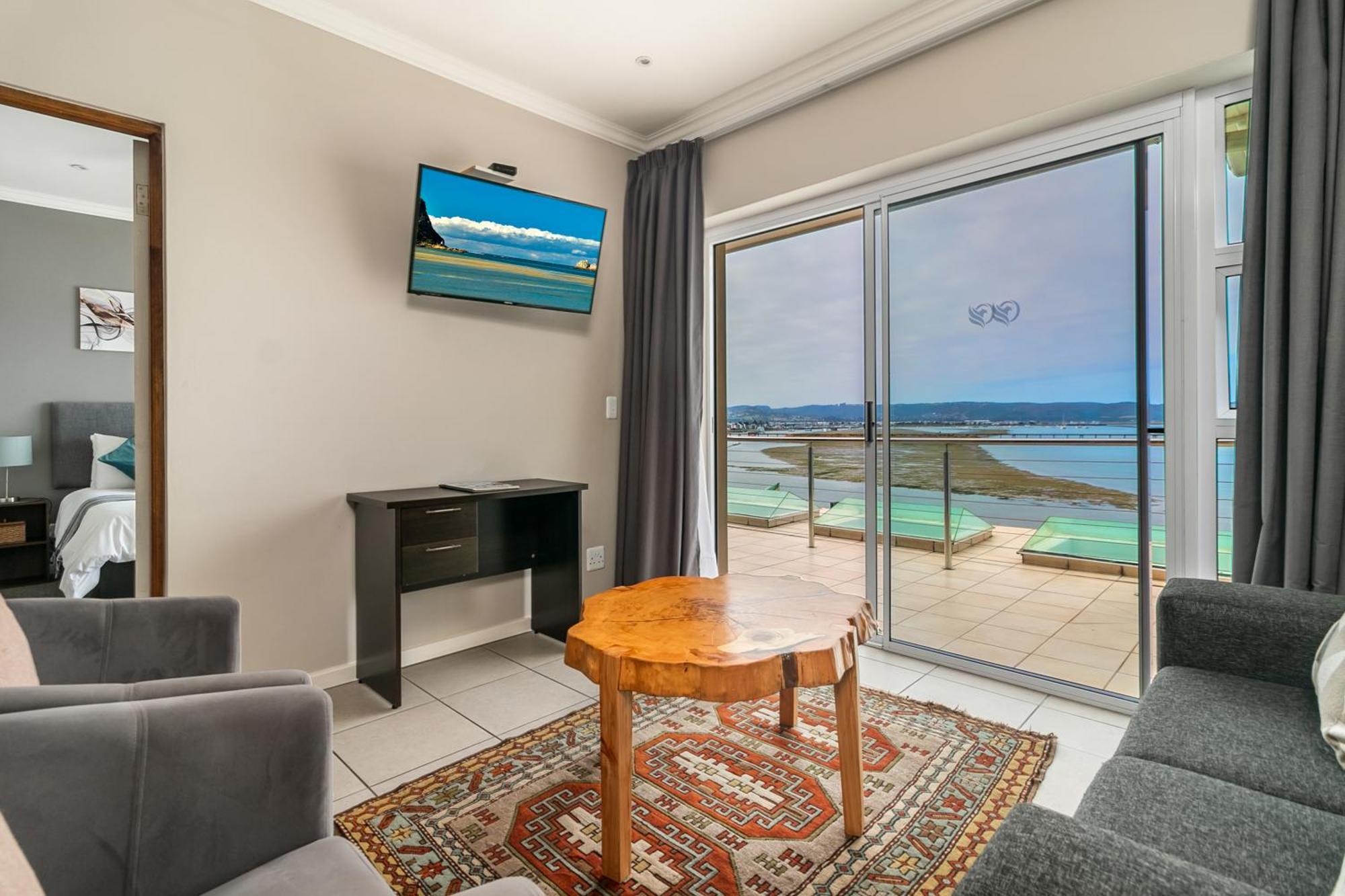 Phoenix Lodge And Waterside Accommodation Knysna Bagian luar foto