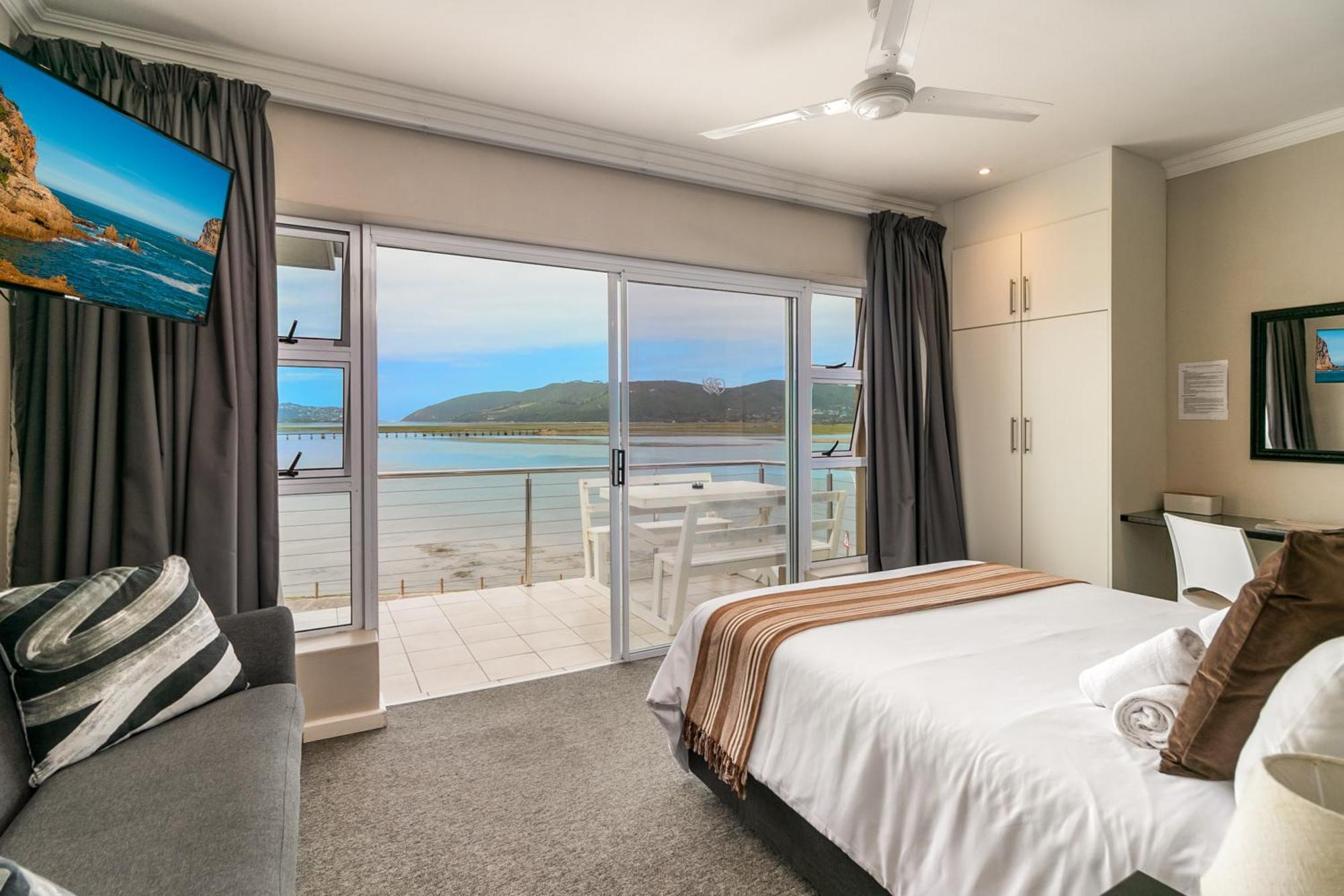 Phoenix Lodge And Waterside Accommodation Knysna Bagian luar foto
